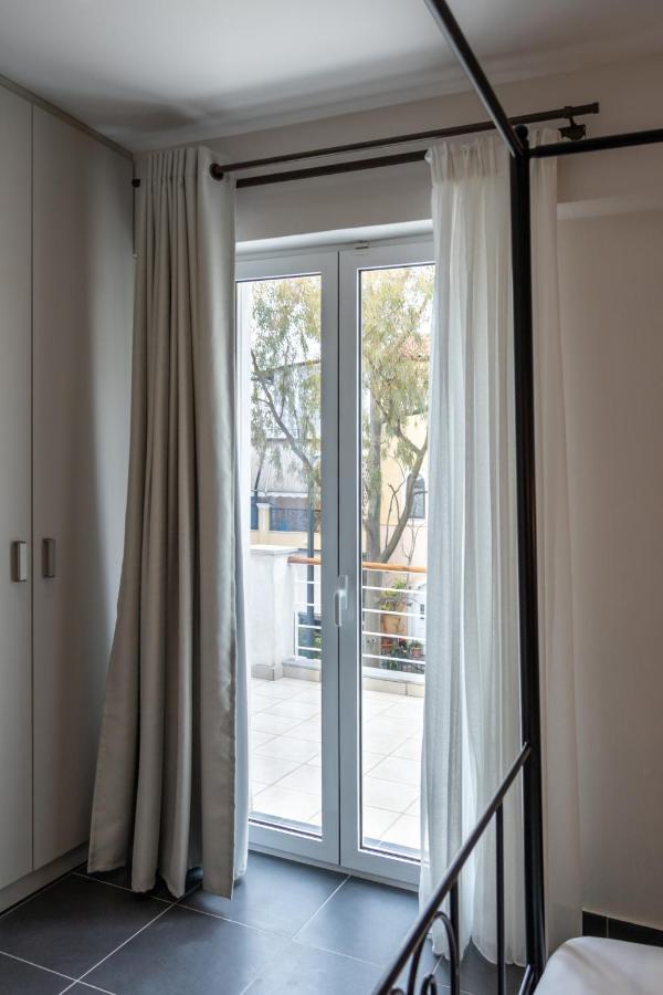 Konstantino'S Corfu Marina View Apartment كونتوكالي المظهر الخارجي الصورة